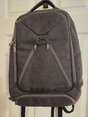 Knack Bags Series 1 Medium Expandable Travel Backpack